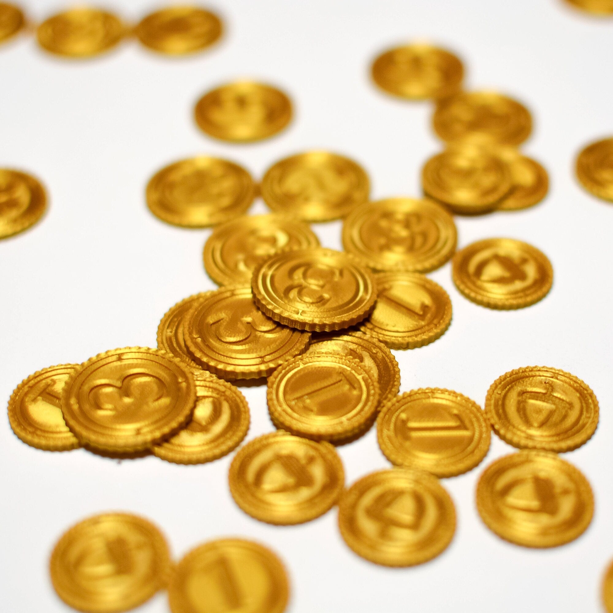 Everdell – Arany pont tokenek | 45 db | Upgrade szett + fa ládika