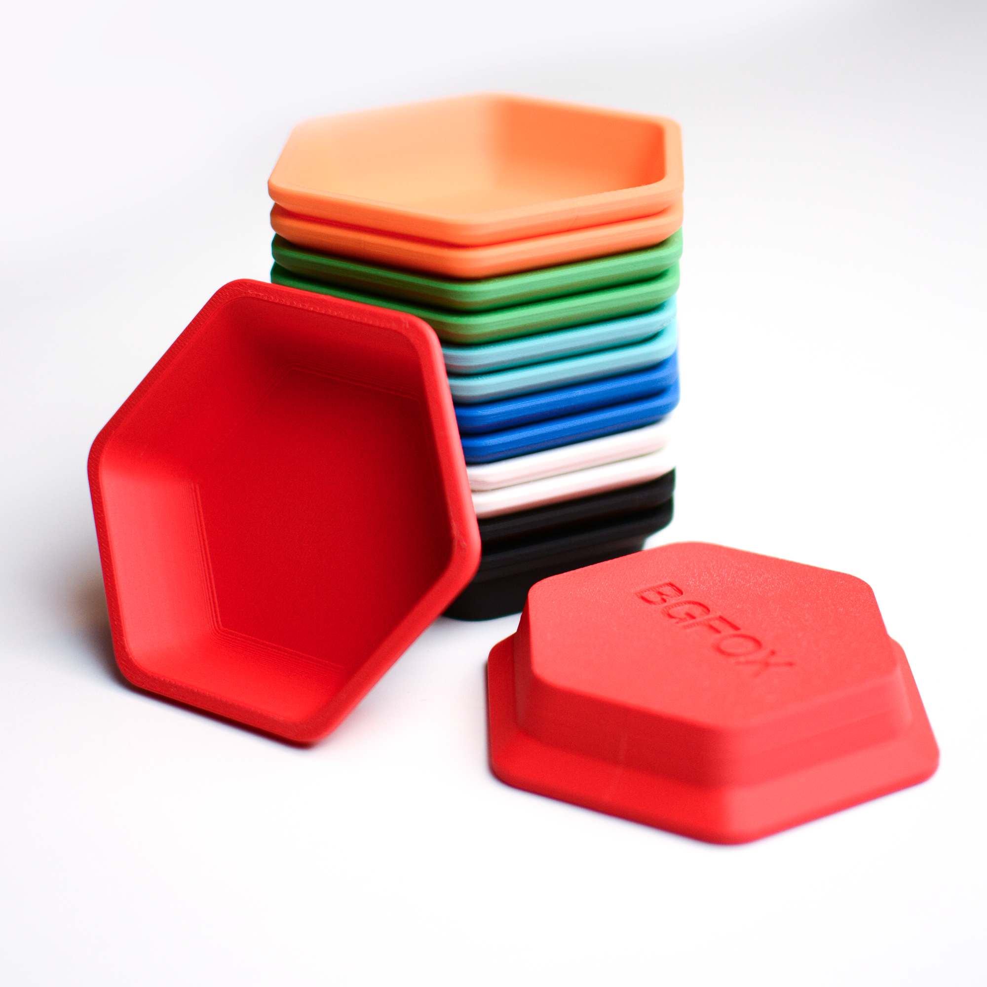 Hatszög alakú token tartó