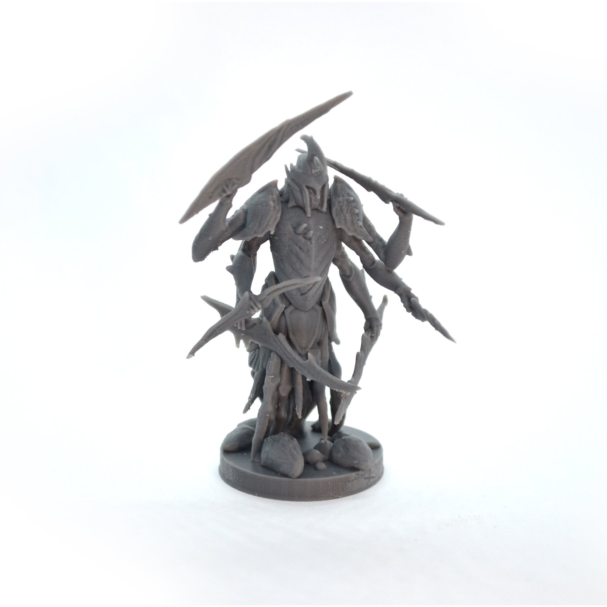 Bladeswarm mesteri miniatűr a Homályrév (Gloomhaven) társasjátékhoz (festetlen)